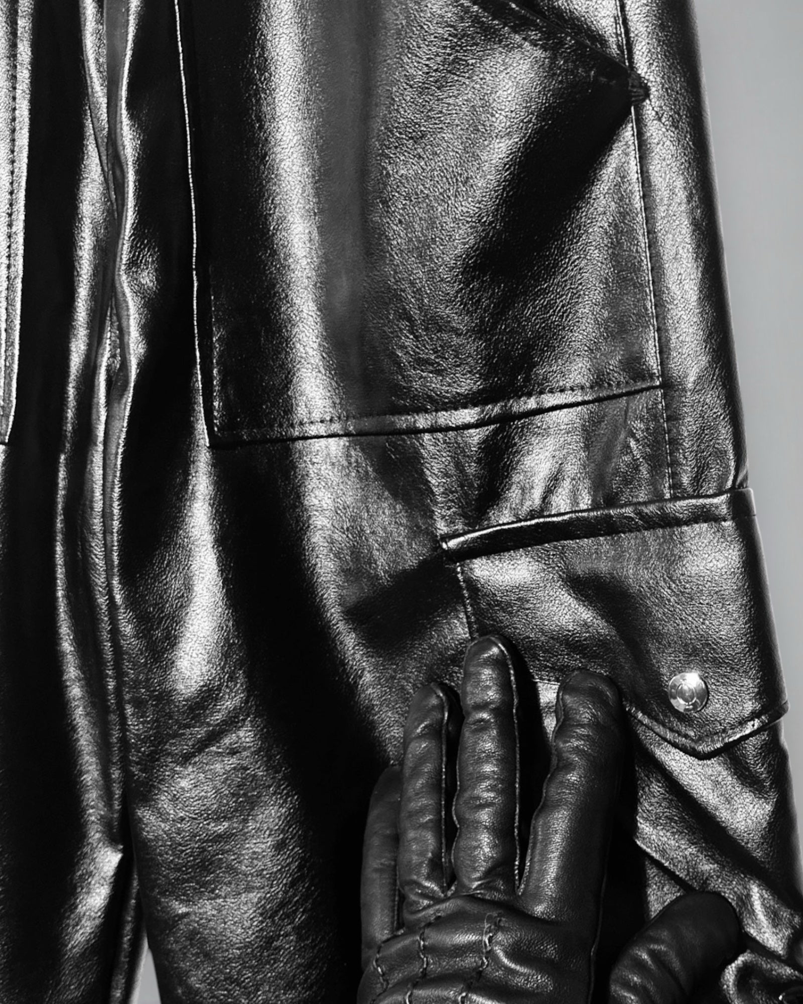 Straight fit faux leather trousers ILIMITO