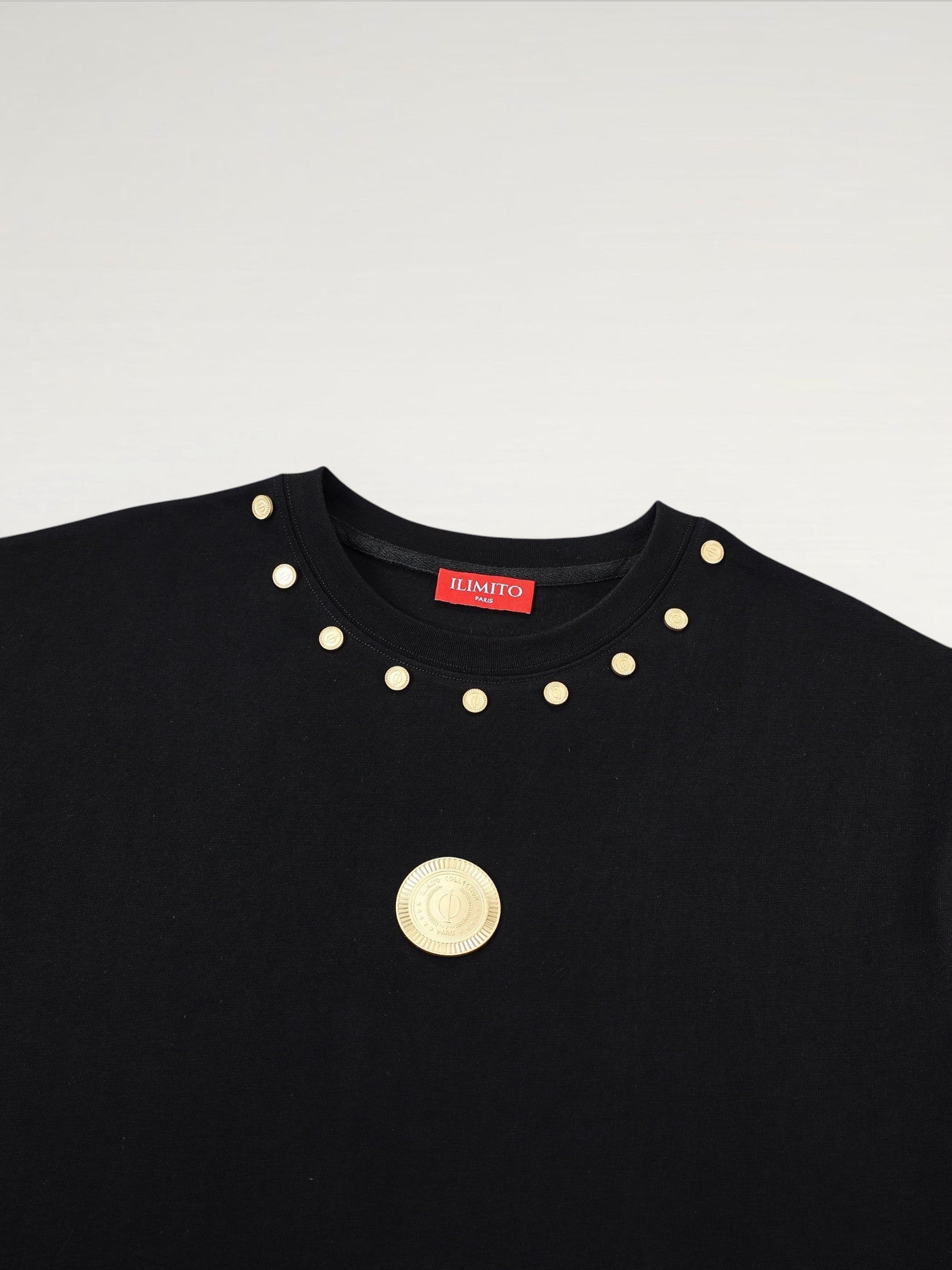 Imperial Medallion T-Shirt Ma boutique