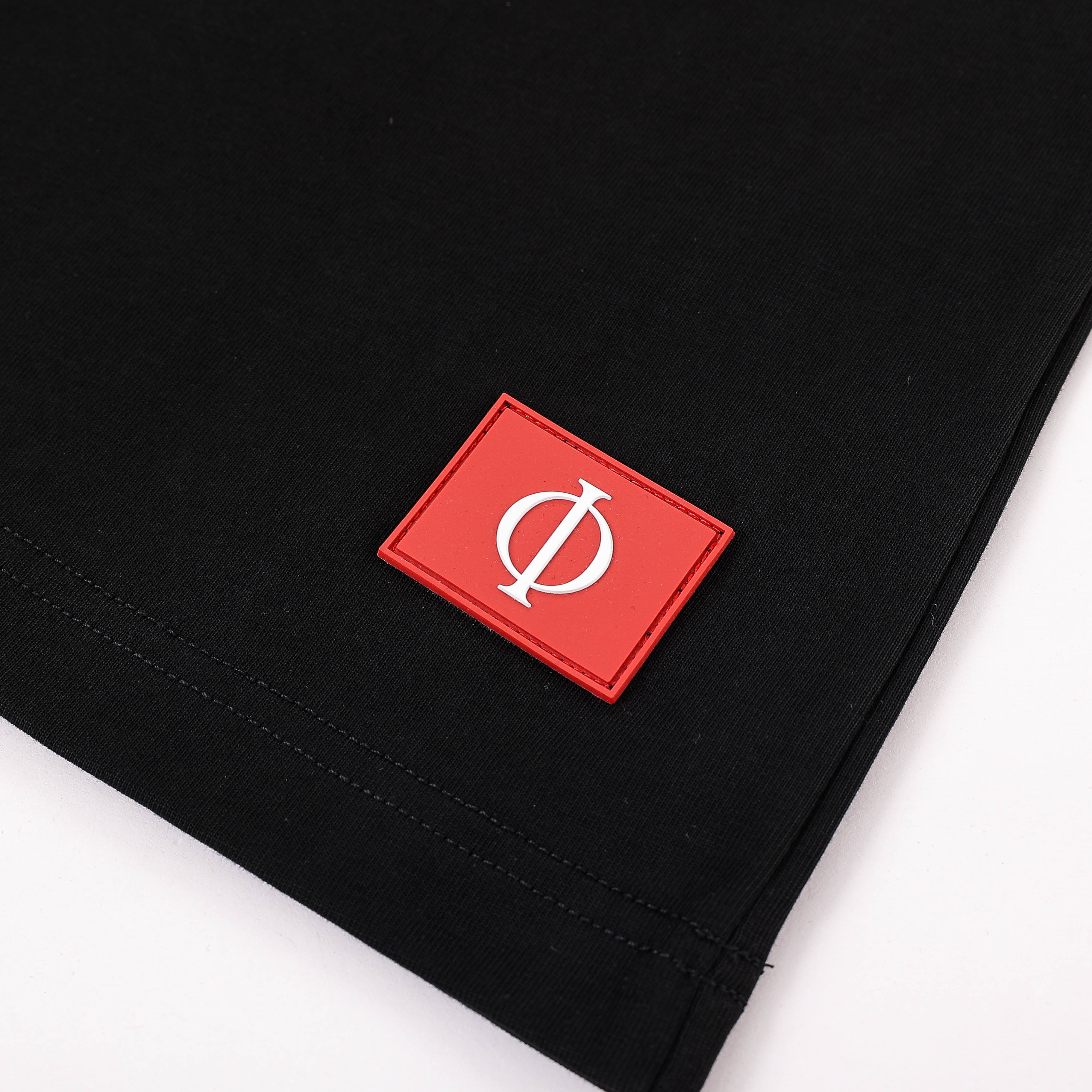 ILIMITO Gold Logo Black T-shirt ILIMITO