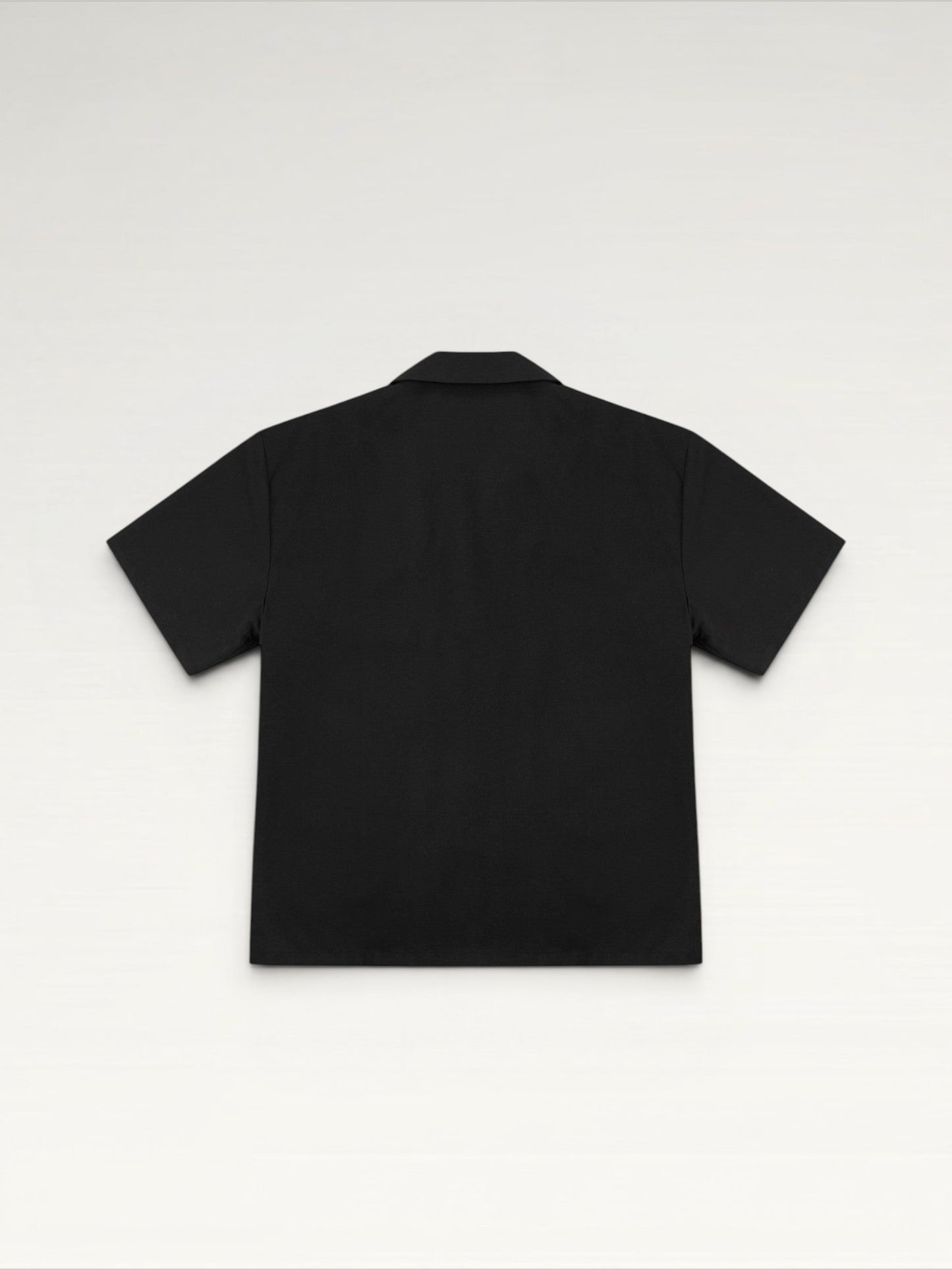 Boxy Zipped Shirt – Black & Gold Edition ILIMITO