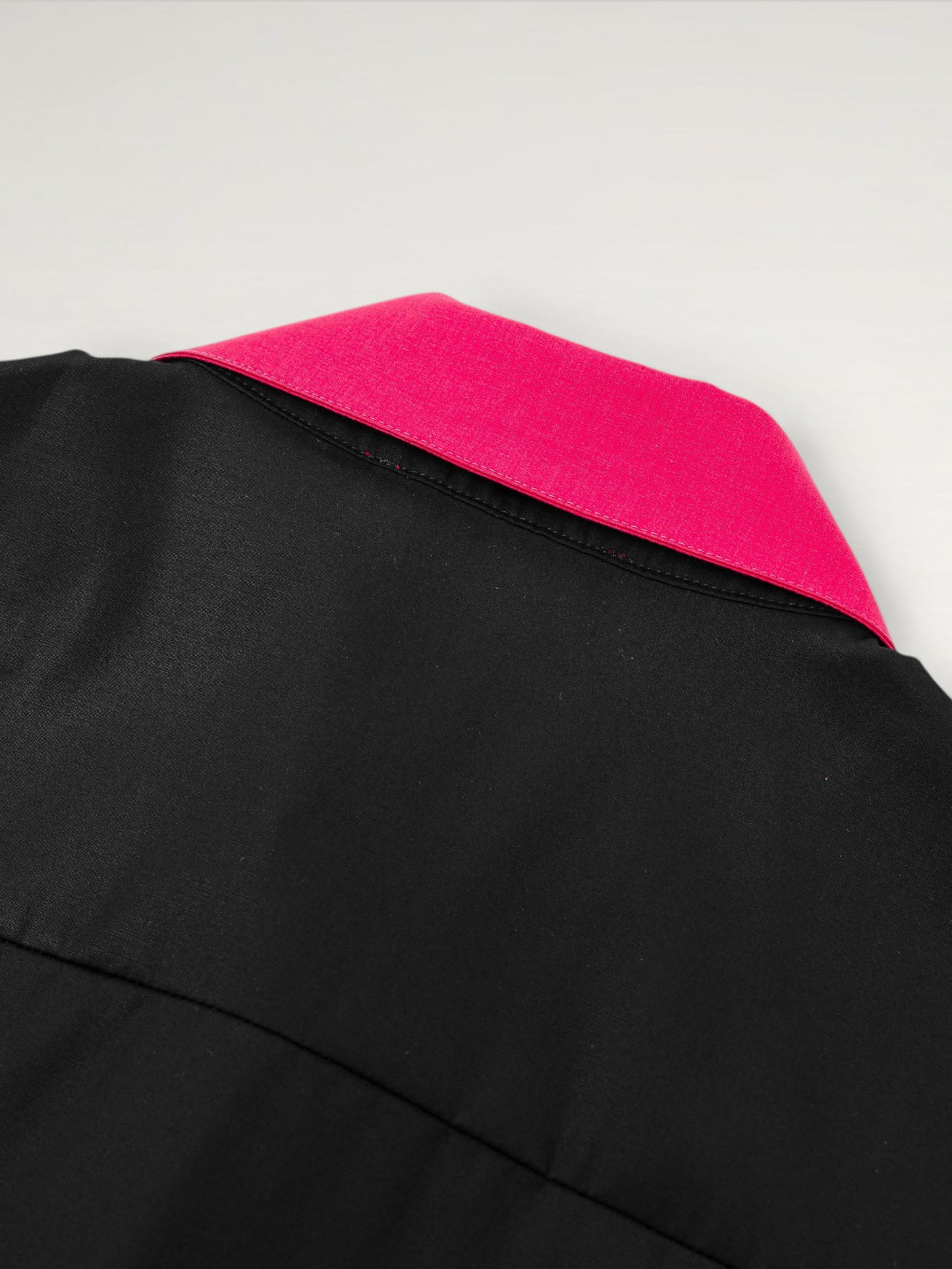 Two-Tone Collar Shirt – Black &amp; Pink ILIMITO