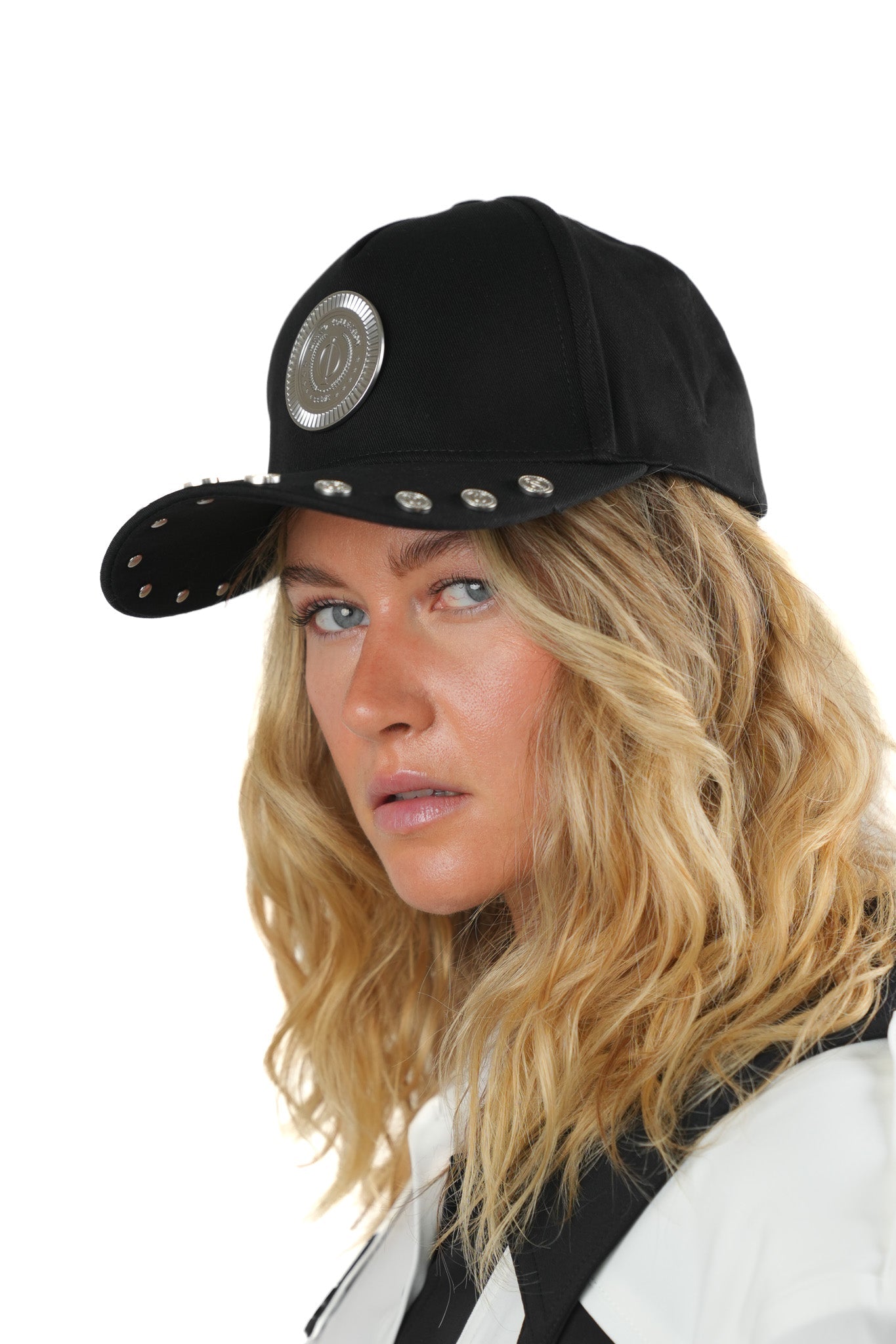 Cap with Silver Medals – Imperial Edition ILIMITO