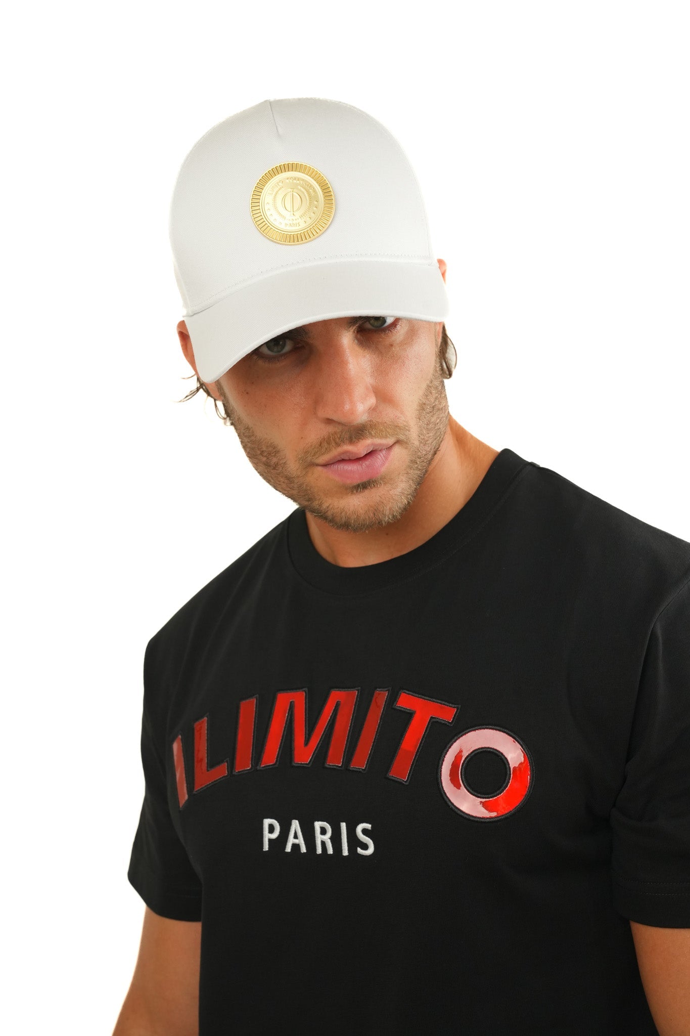 Cap with Gold Medal ILIMITO