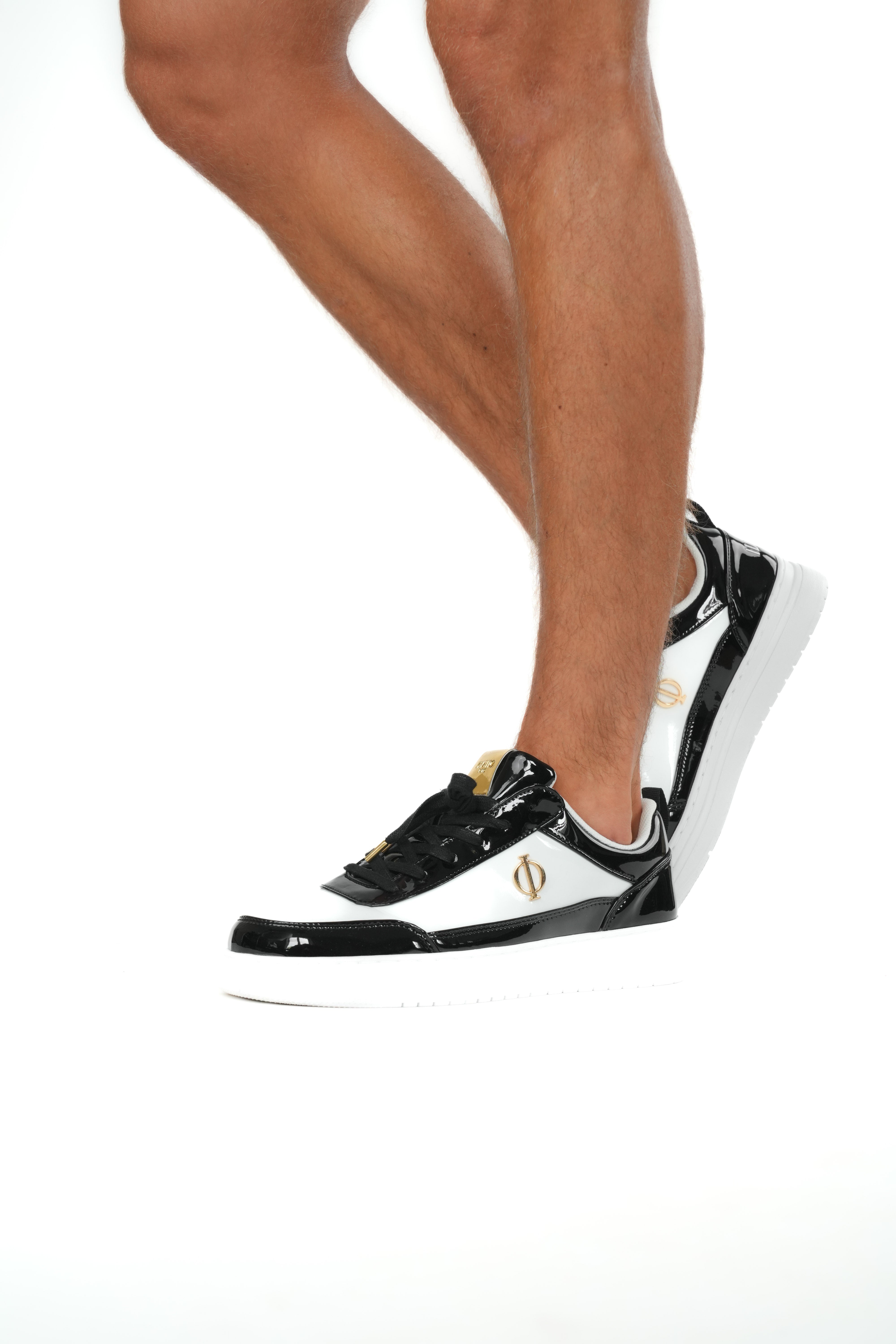 ILIMITO - Unisex Sneakers Black & White Ma boutique