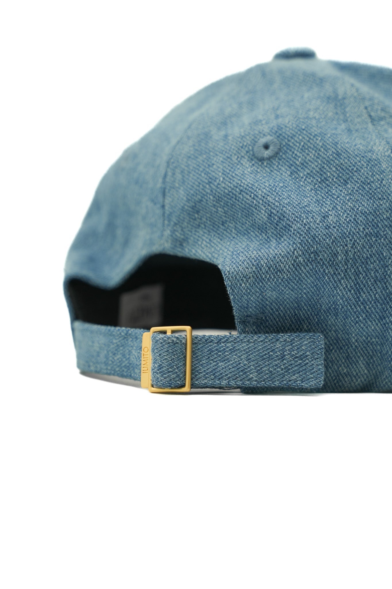 Cap with Gold Medal ILIMITO